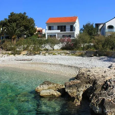 Rogoznica 10000a * Rogoznica (Sibenik-Knin)